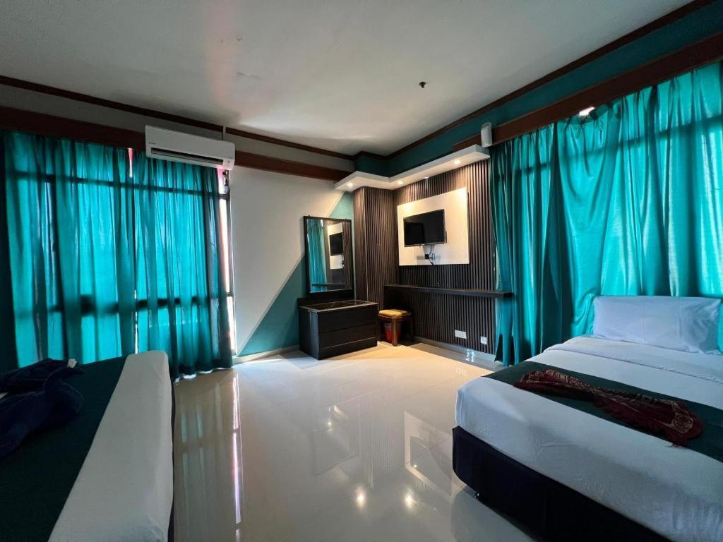 Adamson Hotel Kuala Lumpur Exterior foto